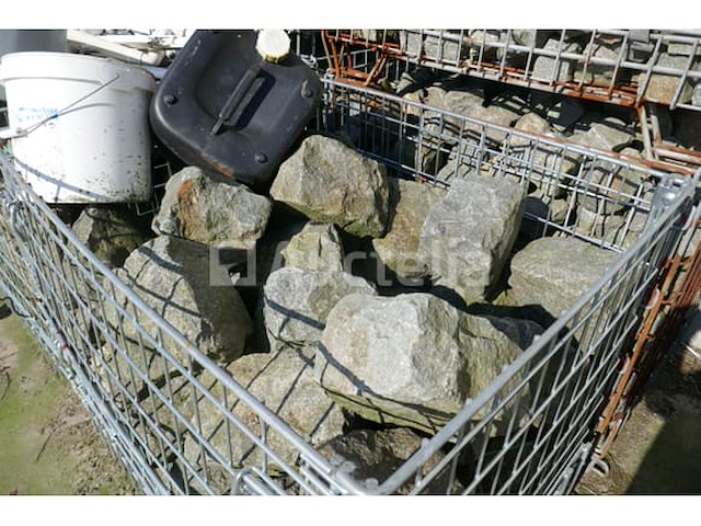 Pm = 6 gitterboxen met veldborduren - afbeelding 2 van  4