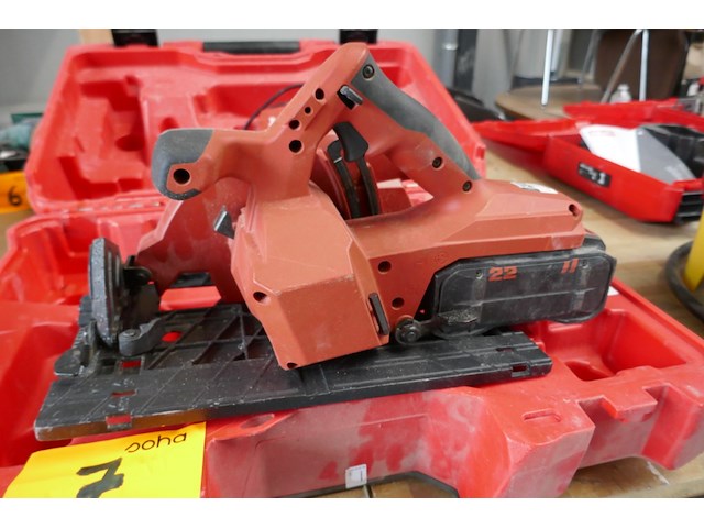 Pm : cirkelzaagmachine hilti - afbeelding 1 van  3