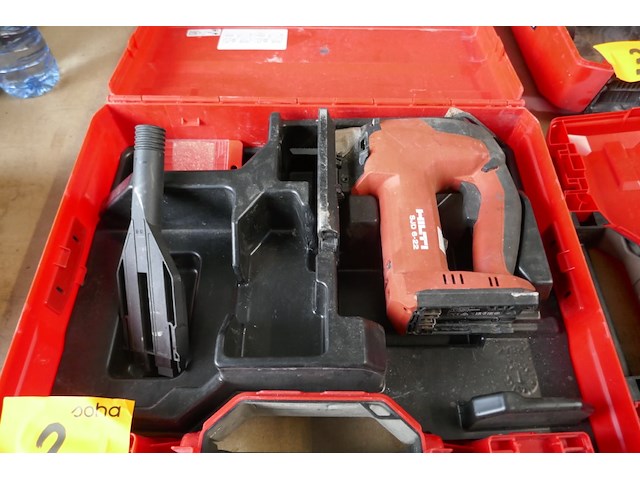 Pm : decoupeerzaagmachine hilti - afbeelding 1 van  4