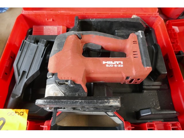 Pm : decoupeerzaagmachine hilti - afbeelding 2 van  4