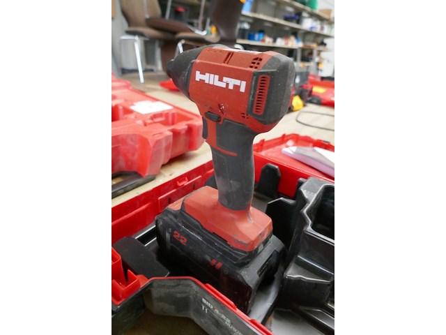 Pm : schroefmachine hilti - afbeelding 2 van  4