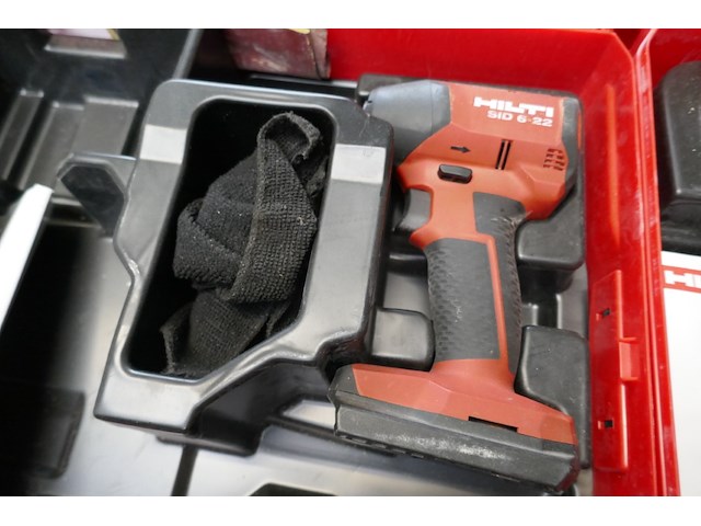 Pm : schroefmachine hilti - afbeelding 2 van  4