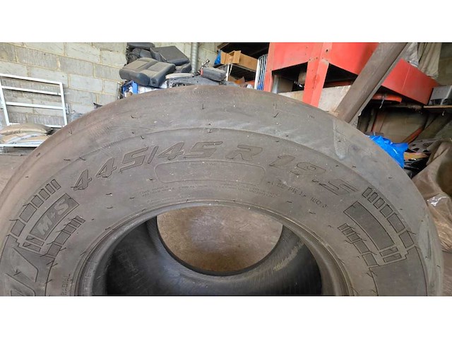 Pneu 445/45 r19.5 - afbeelding 4 van  9