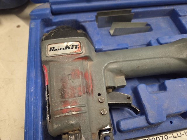 Pneumatisch nietpistool profikit - afbeelding 2 van  5