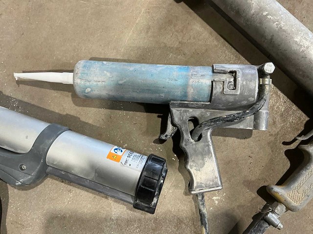 Pneumatisch spuitmachines (3x) - afbeelding 4 van  7