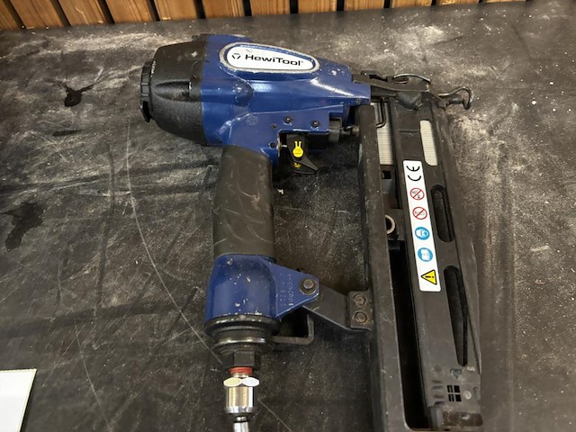 Pneumatisch stripnagel pistool hewitool - afbeelding 6 van  7