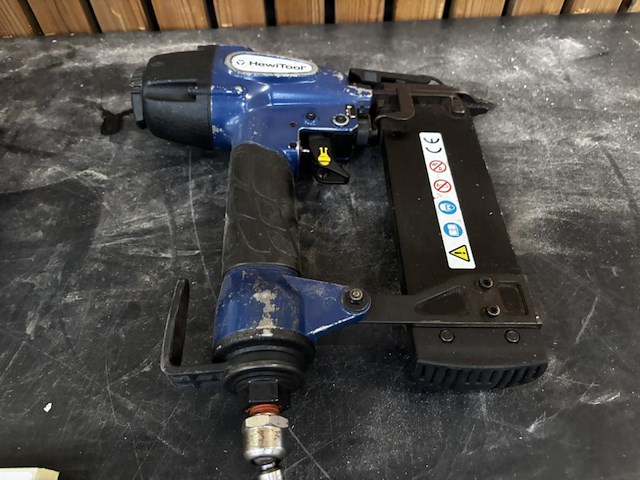 Pneumatisch stripnagel pistool hewitool - afbeelding 3 van  6
