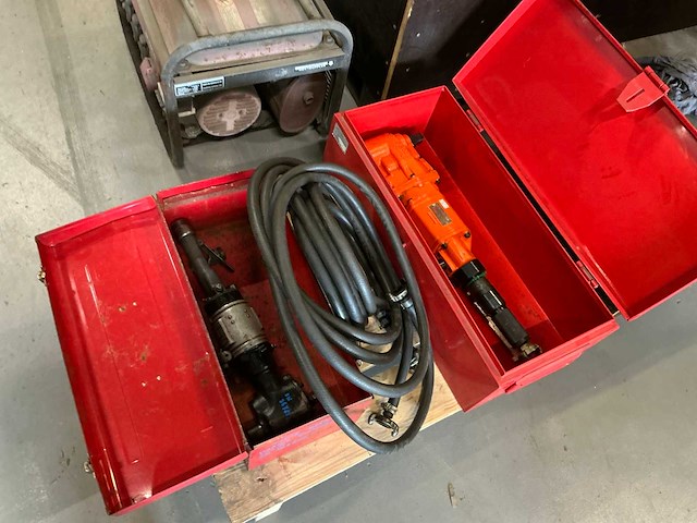 Pneumatische boormachine (2x) - afbeelding 1 van  4