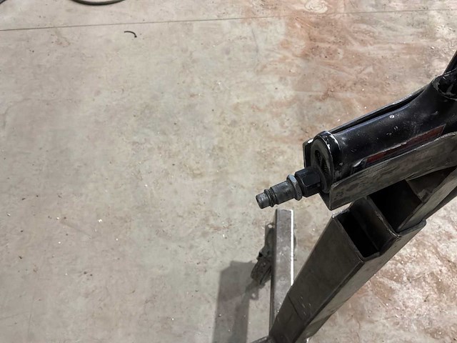 Pneumatische boormachine met statief (2x) - afbeelding 5 van  5