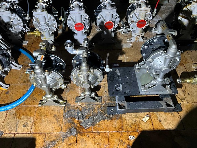 Pneumatische diverse aodd pompen (18x) - afbeelding 4 van  6