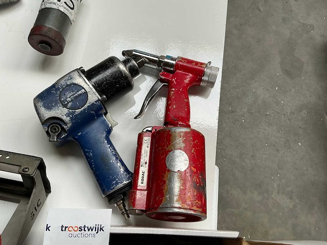 Pneumatische gereedschappen (3x) - afbeelding 4 van  4