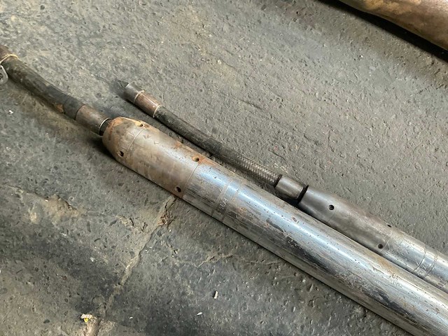 Pneumatische grond raket (2x) - afbeelding 2 van  4