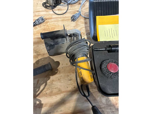 Pneumatische hand slijpmachine, satineermachine - afbeelding 6 van  7