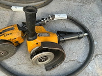 Pneumatische hand slijpmachine / schuurmachine (2x) - afbeelding 1 van  5