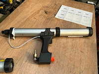 Pneumatische kitspuit (4x) - afbeelding 3 van  4