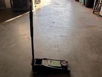 Pneumatische krik (2) - afbeelding 1 van  6