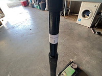 Pneumatische krik (2) - afbeelding 2 van  6