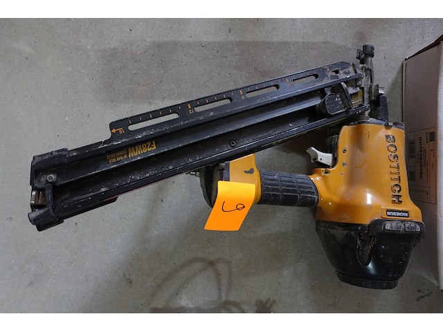 Pneumatische nagelschieter bostitch - afbeelding 2 van  4