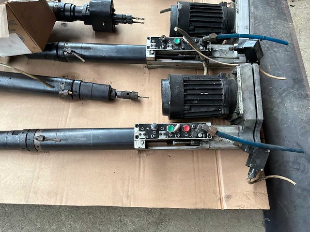 Pneumatische of elektro-pneumatische industriële boor-/tapmachineset - afbeelding 1 van  1