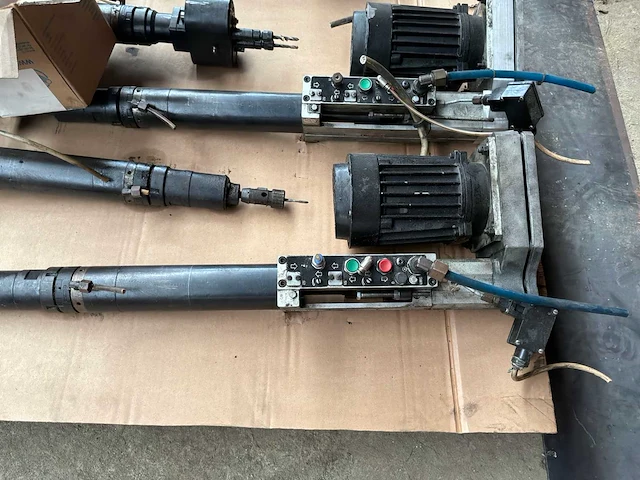 Pneumatische of elektro-pneumatische industriële boor-/tapmachineset - afbeelding 3 van  7
