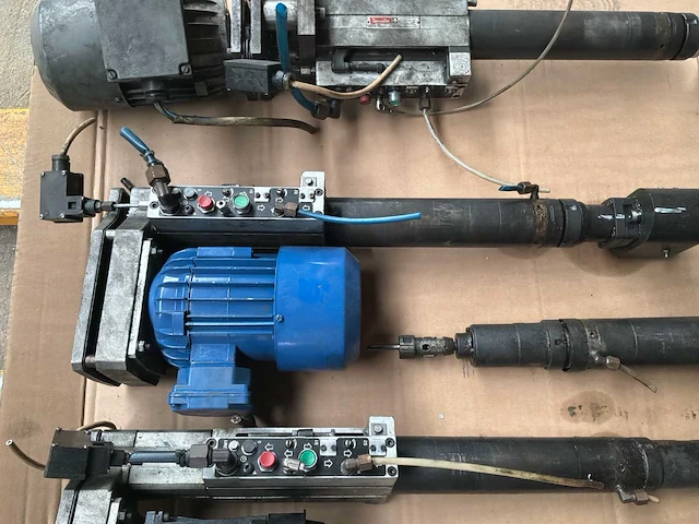 Pneumatische of elektro-pneumatische industriële boor-/tapmachineset - afbeelding 5 van  7