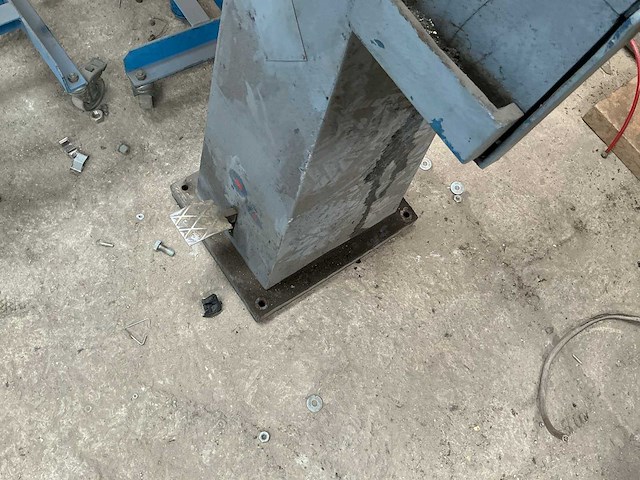 Pneumatische ponsmachine - afbeelding 4 van  6