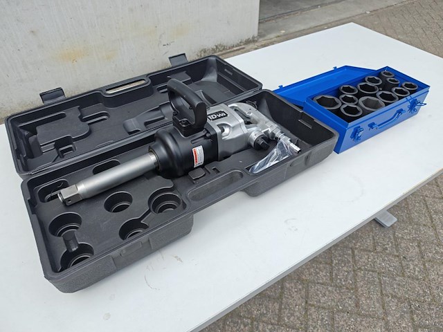Pneumatische slagmoersleutel 1"2400nm met krachtdoppenset 12 delig - afbeelding 1 van  12