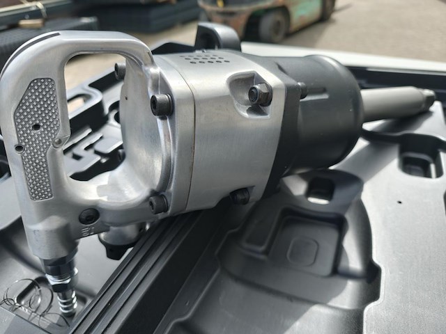 Pneumatische slagmoersleutel 1"2400nm met krachtdoppenset 12 delig - afbeelding 10 van  12