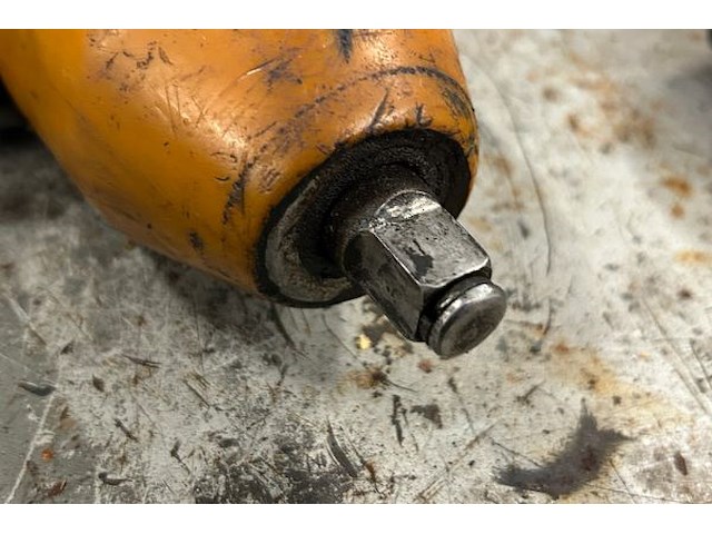 Pneumatische slagmoersleutel - afbeelding 2 van  4