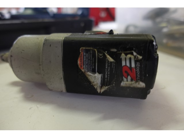 Pneumatische slagmoersleutel - afbeelding 2 van  2