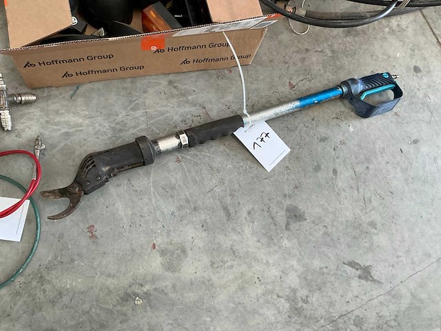 Pneumatische snoeischaar - afbeelding 1 van  3