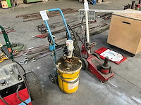 Pneumatische vetpomp - afbeelding 2 van  4