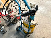 Pneumatische vetpomp - afbeelding 4 van  4