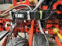 Pneumatische zaaimachine kuhn planter 2 compleet met kuhn venta - afbeelding 2 van  35