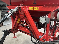 Pneumatische zaaimachine kuhn planter 2 compleet met kuhn venta - afbeelding 23 van  35