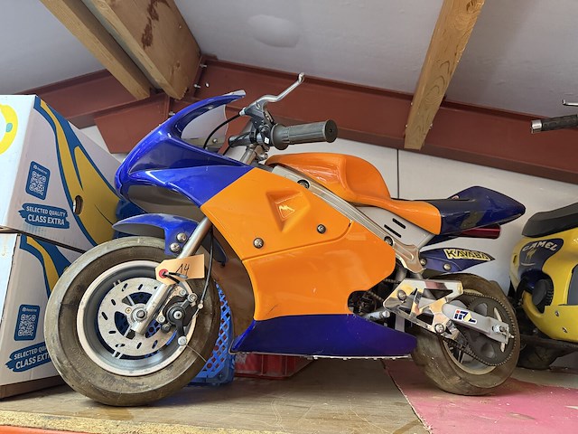 Pocketbike - afbeelding 1 van  1