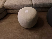 Poef - afbeelding 3 van  3