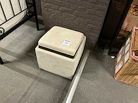 Poef - afbeelding 1 van  3