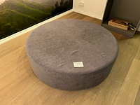 Poef - afbeelding 1 van  2