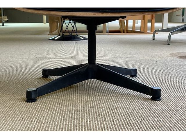 Poef - afbeelding 2 van  4