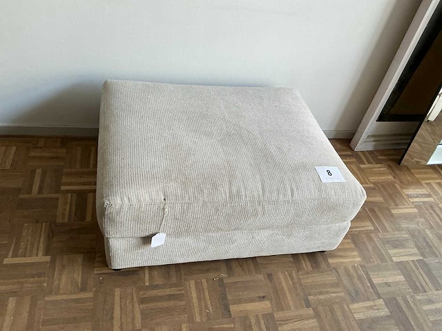 Poef - afbeelding 4 van  5