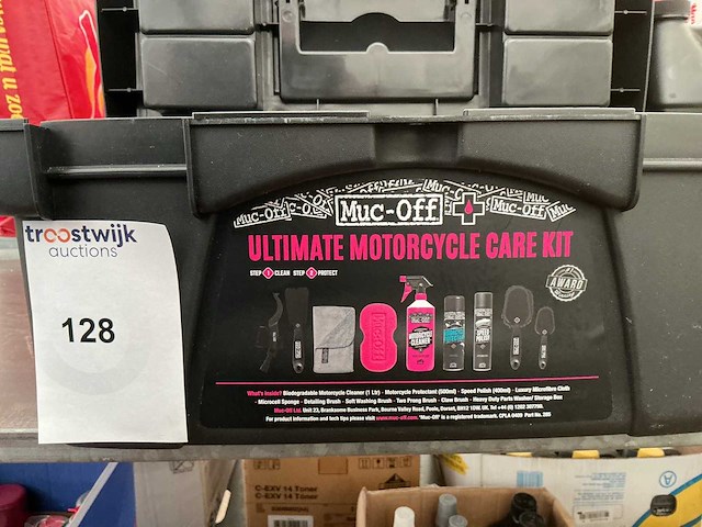 Poetsbox met inhoud - afbeelding 2 van  2