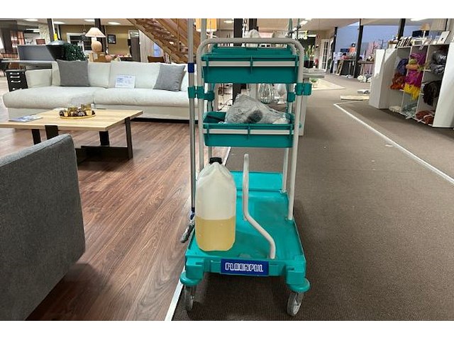 Poetskar - afbeelding 2 van  6