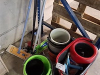 Poetsmateriaal - afbeelding 1 van  1