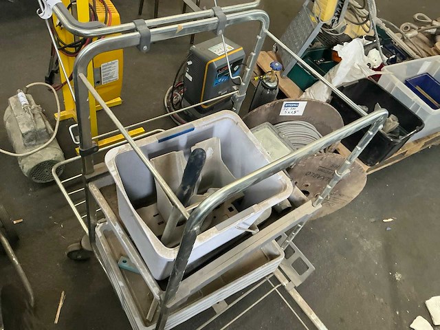 Poetswagen - afbeelding 5 van  5