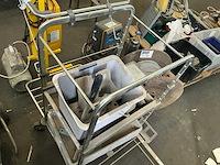 Poetswagen - afbeelding 5 van  5