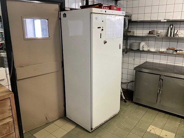 Polar cd 615 vriezer - afbeelding 1 van  7