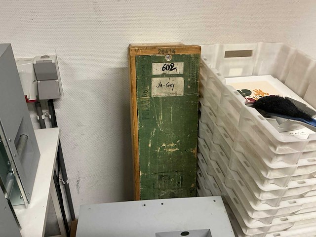 Polar m066-01 papiersnijmachine - afbeelding 2 van  11