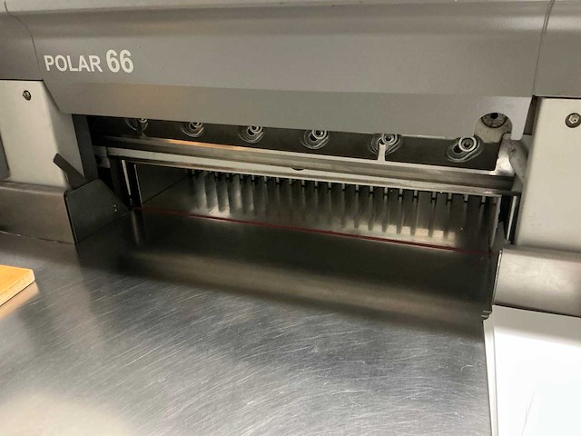 Polar m066-01 papiersnijmachine - afbeelding 7 van  11