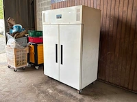 Polar refrigeration professioneel gekoelde kast dubbele deur koelkast - afbeelding 1 van  5
